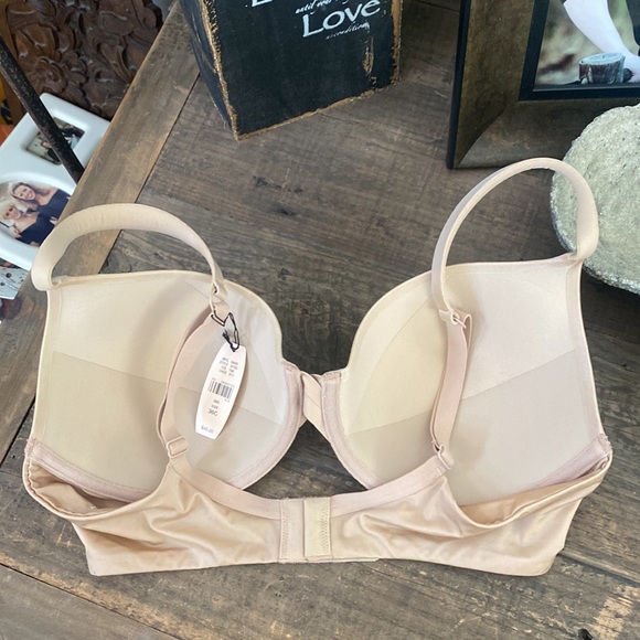 NWT Victoria’s Secret bra - Picture 2 of 5
